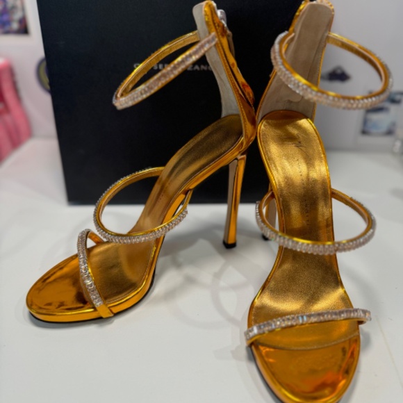 Giuseppe Zanotti Harmony Crystal Saffron Orange 37 - Picture 2 of 7